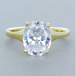 r281-3-yg_-_straight_on